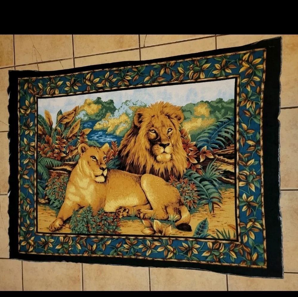 Wildlife Lion and Lioness Fleece Blacket Throw Blanket Multicolored